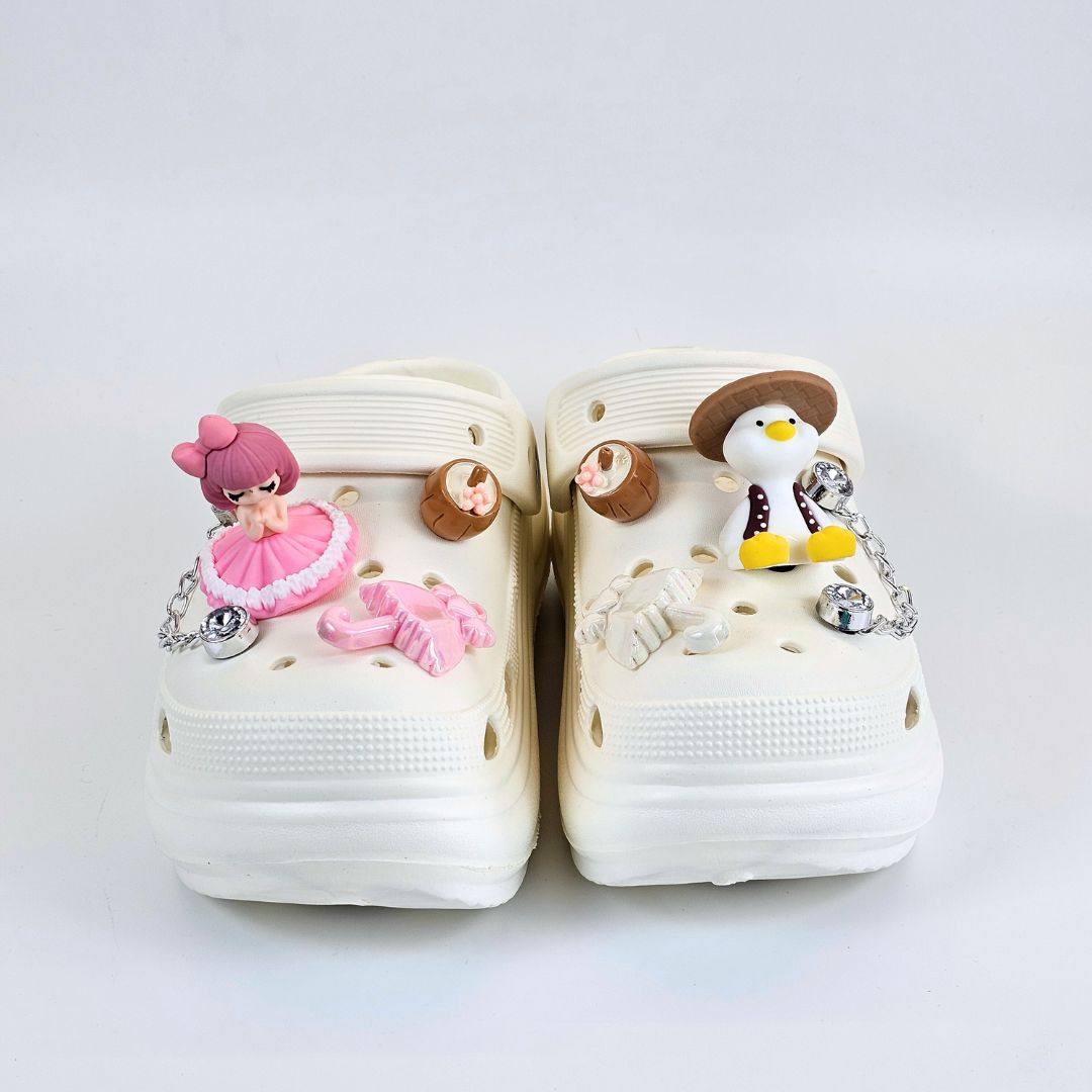 Quack Doll Charms Clogs white