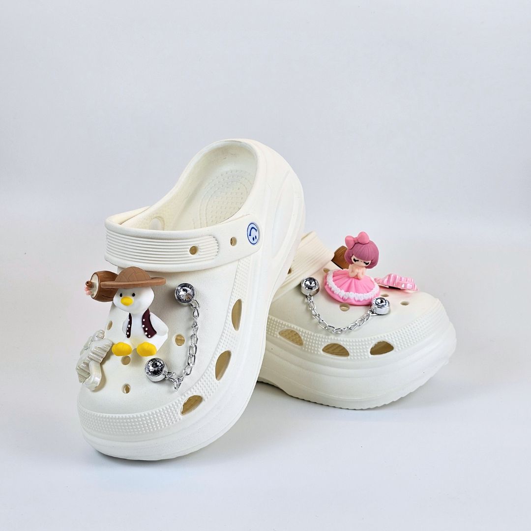 Quack Doll Charms Clogs white