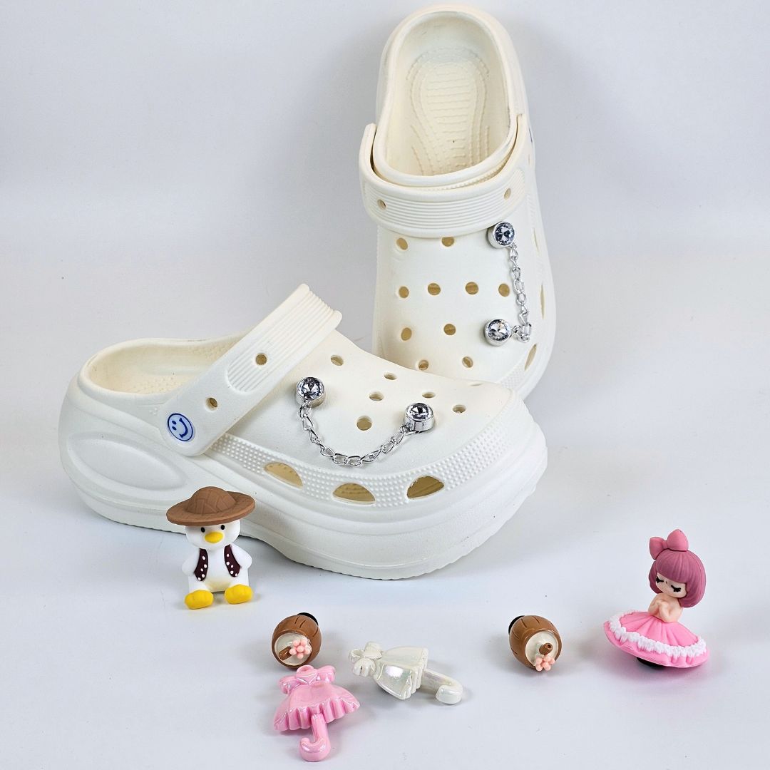 Quack Doll Charms Clogs white