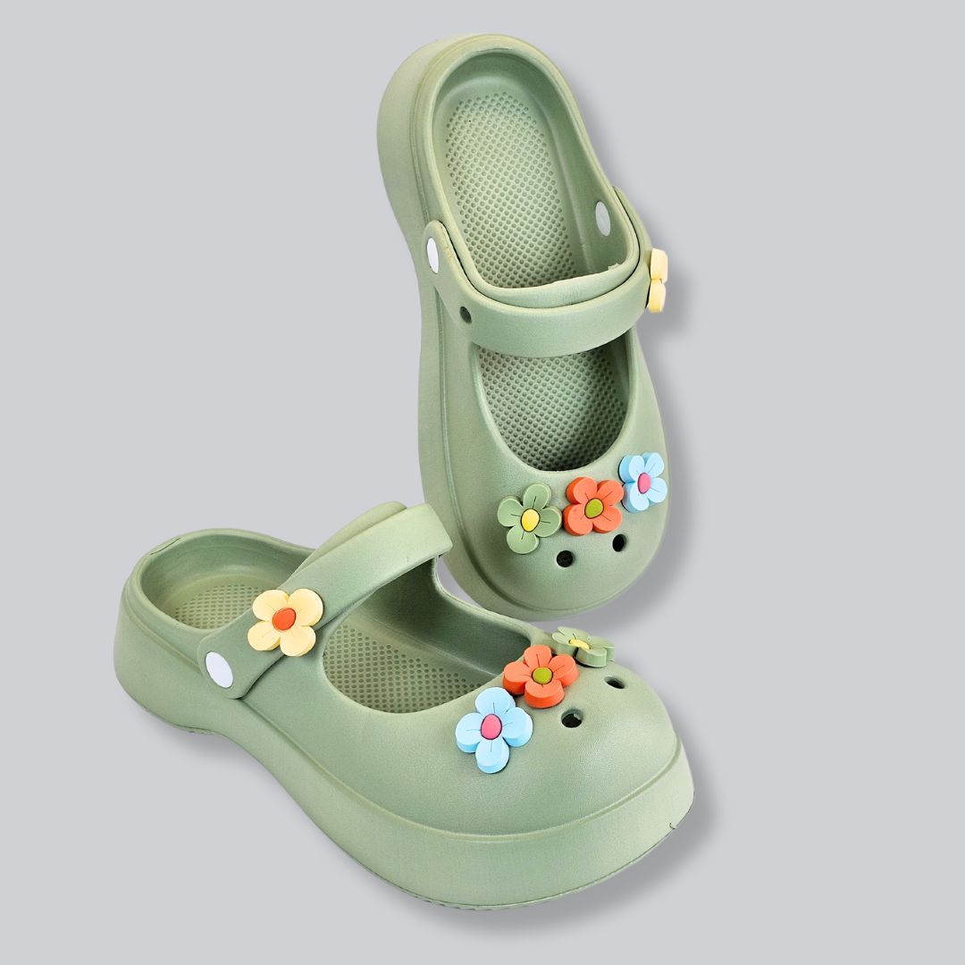 Daisy Dream Clogs