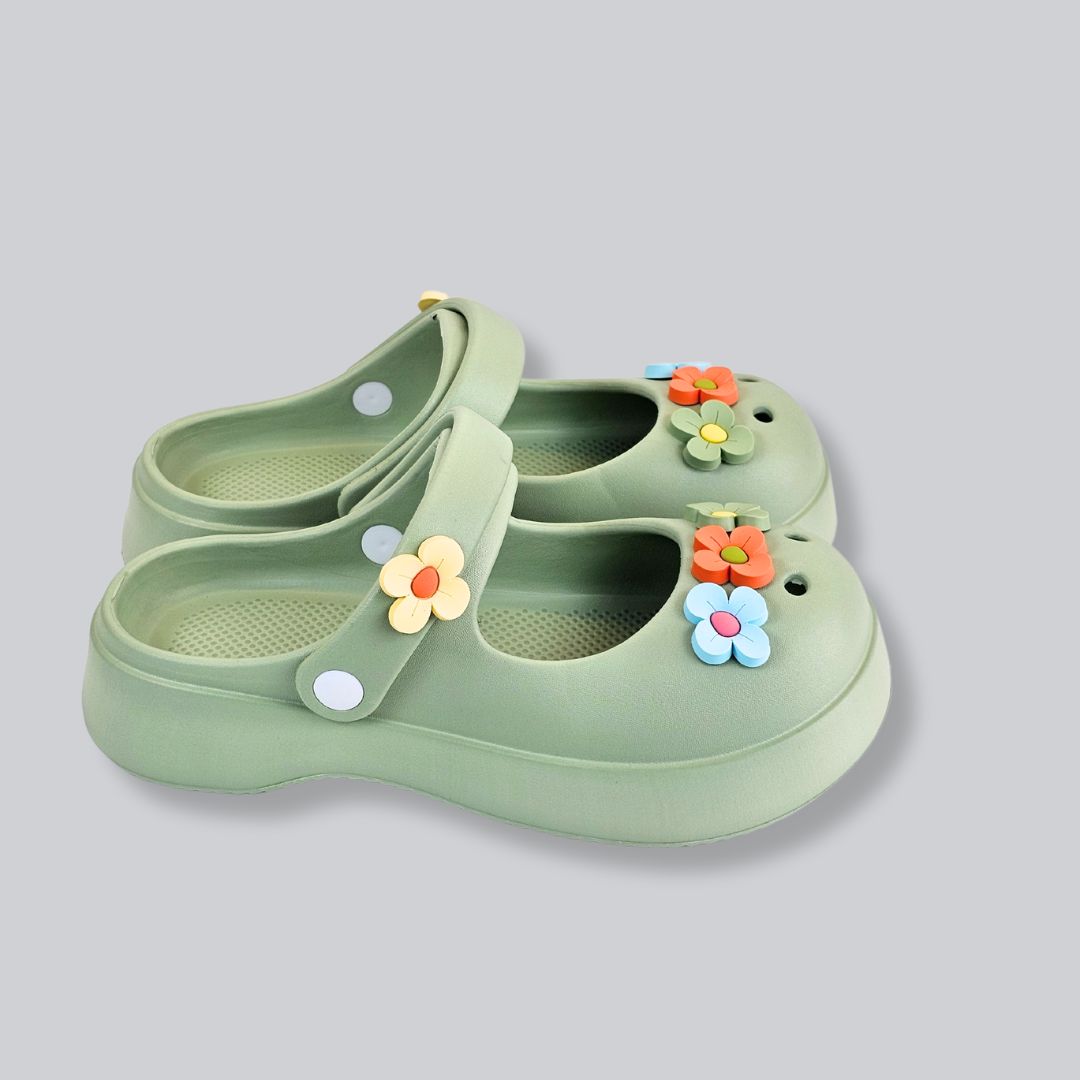 Daisy Dream Clogs